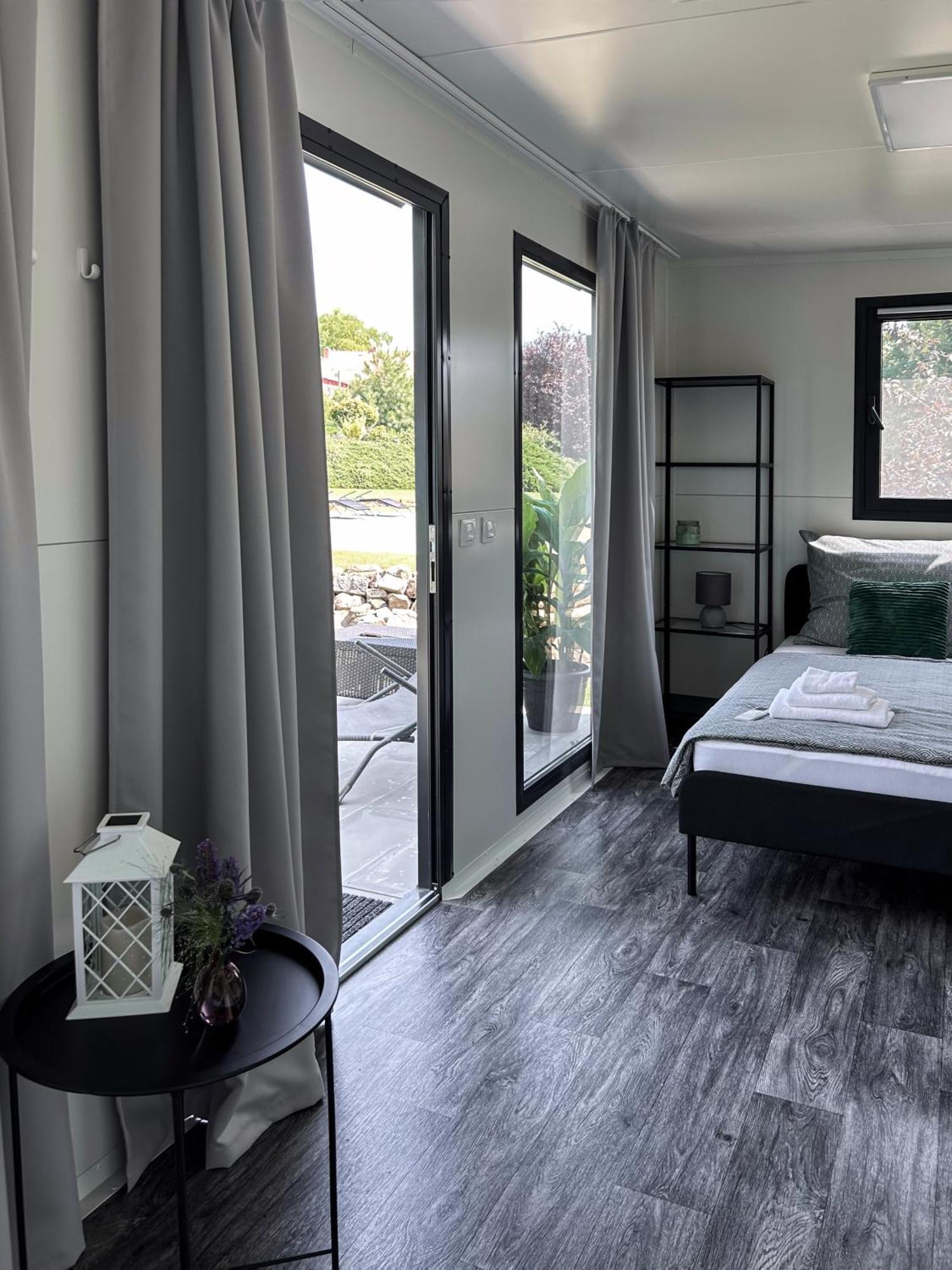 Tiny House Mezi Sklepy Apartment Kobyli Exterior photo
