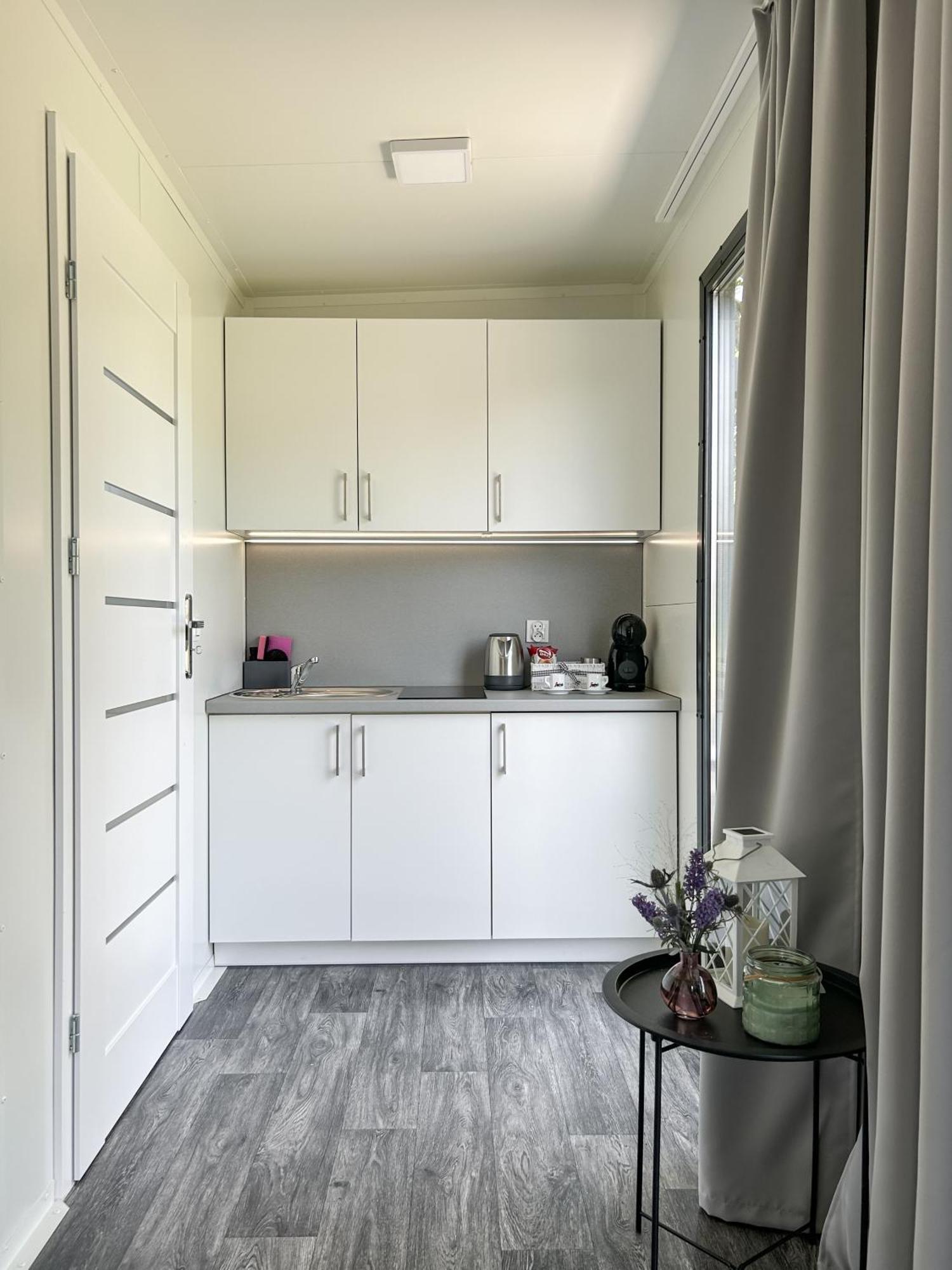 Tiny House Mezi Sklepy Apartment Kobyli Exterior photo